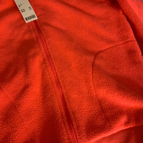 Urban outfitters zip up fleece - Picture 4 of 6